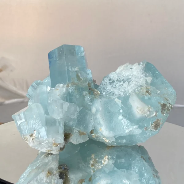 Aquamarine – The Tranquil Beauty of the Sea