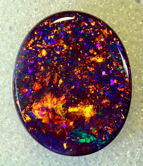 Black Opal – The Power of Natural Radiance